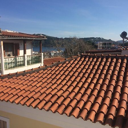 Sokaki Rooms Skiathos Town Bagian luar foto