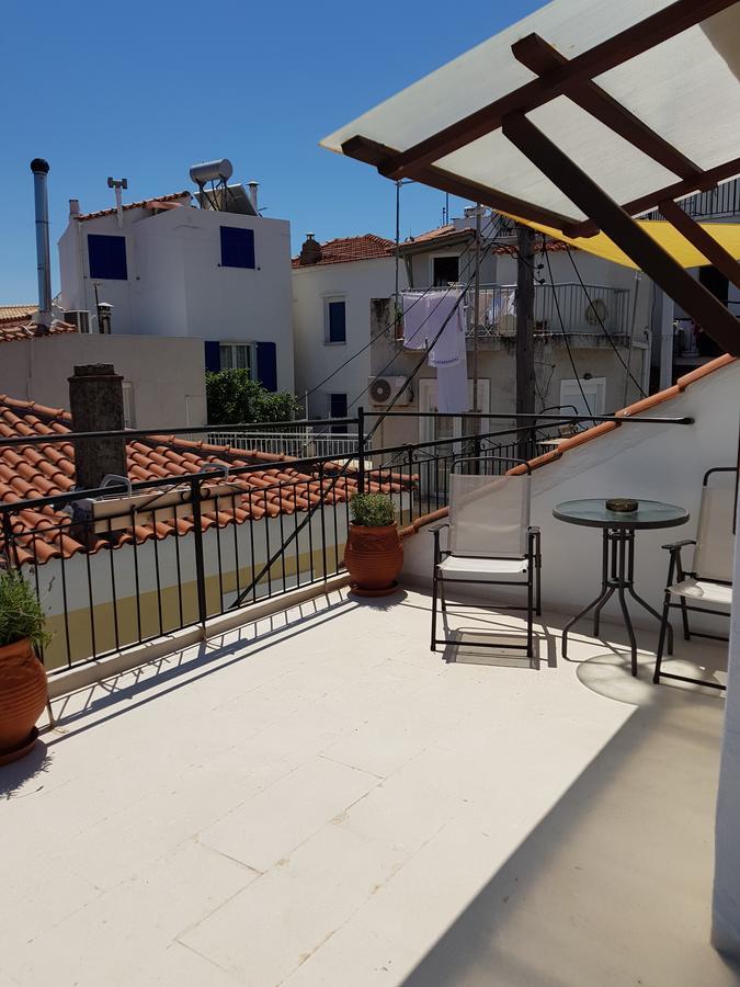 Sokaki Rooms Skiathos Town Bagian luar foto